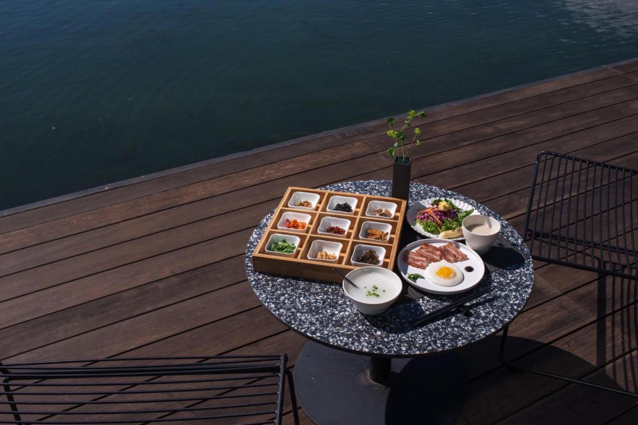 Yakamoz Erhai Hotel 다리 외부 사진