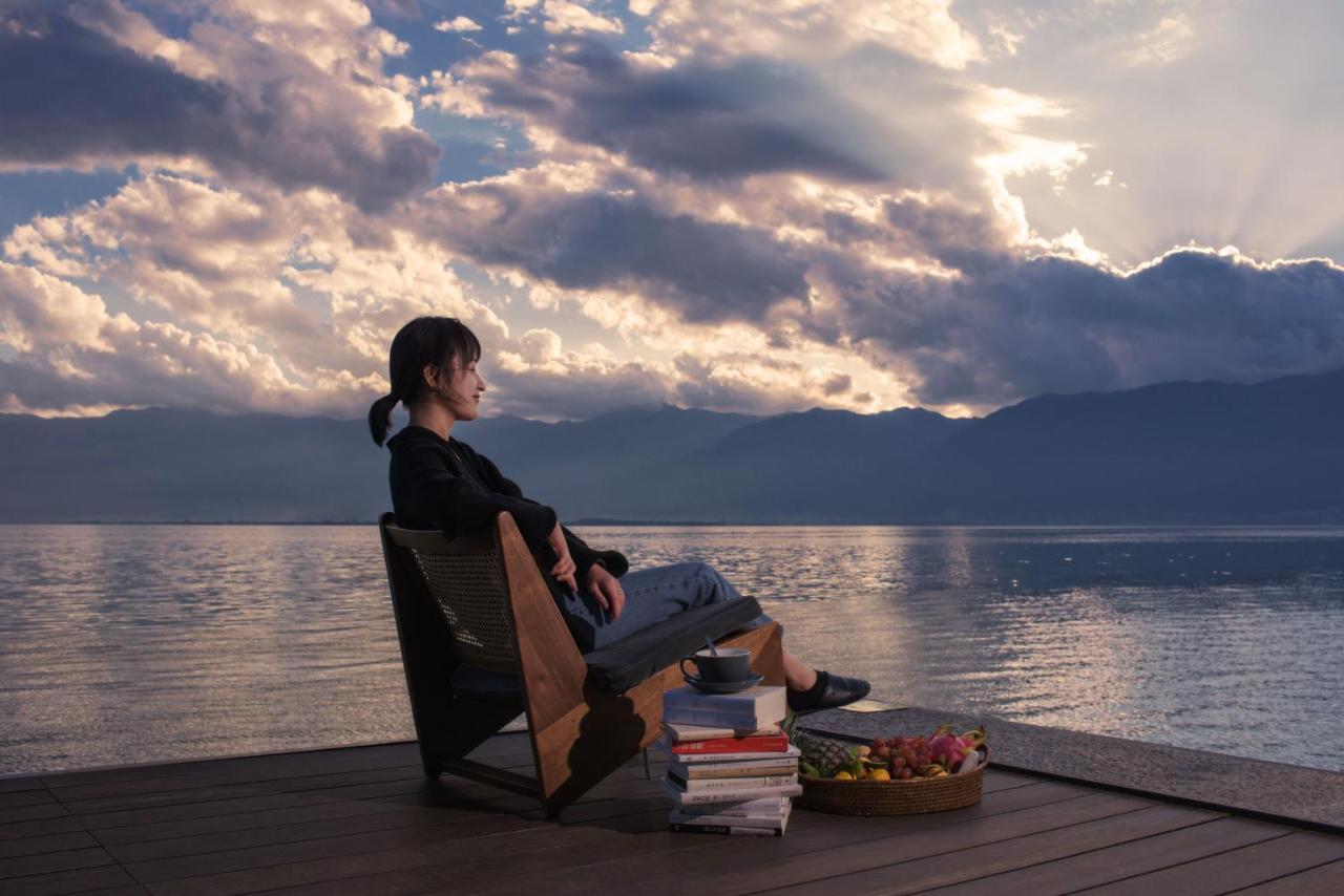 Yakamoz Erhai Hotel 다리 외부 사진